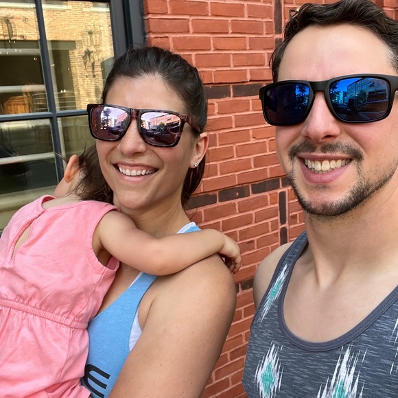 Meet your Posher, Devin - Picture 1 of 1